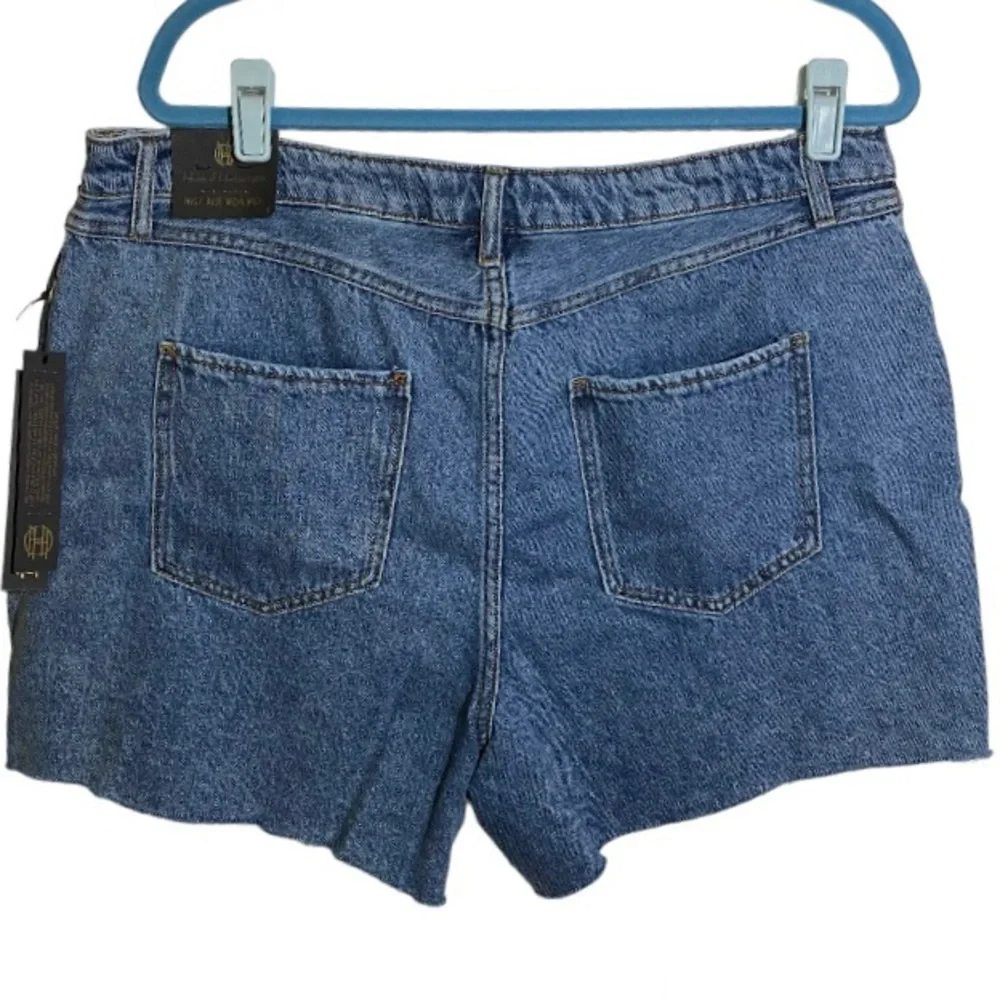 House of Harlow 1960 Denim Shorts High Rise Mom Midi Button Fly Women’s Size 33